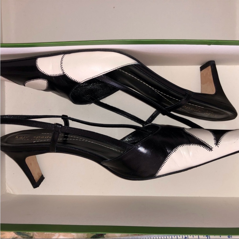 ⭐Kate Spade Black and Cream Slingback Heels - Picture 7 of 8